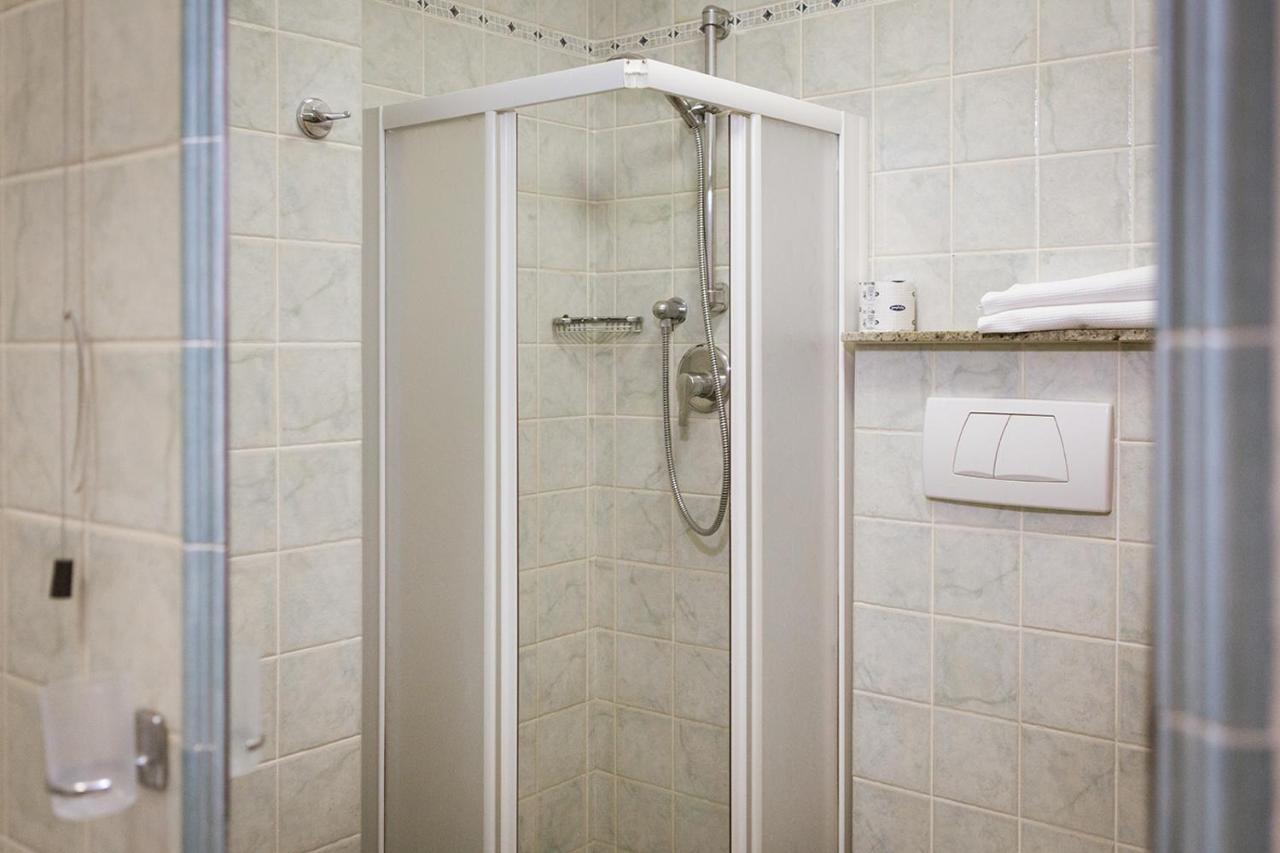 Apartments In Residence In Vada With Swimming Pool 450 Meters From The Sea Eksteriør billede